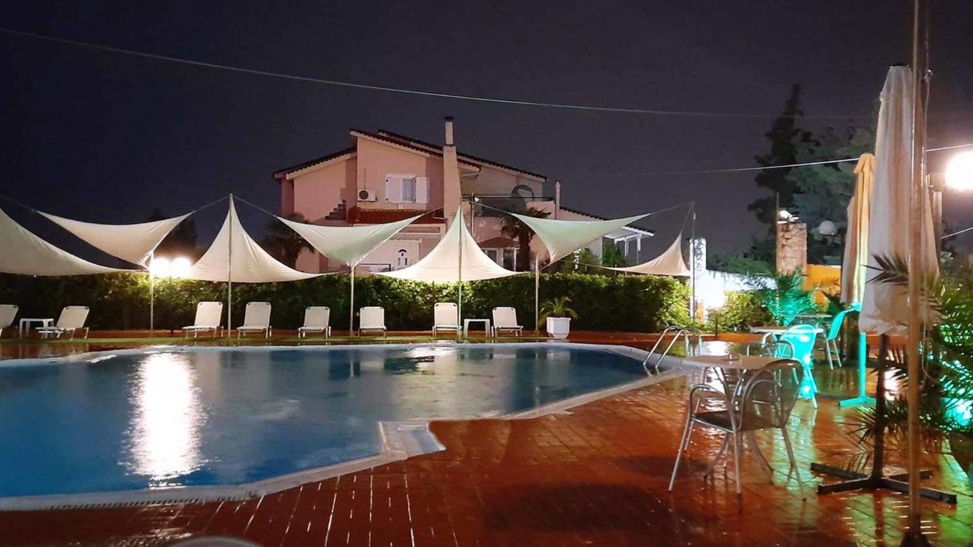 Assembly Hotel Anchialos Exterior photo